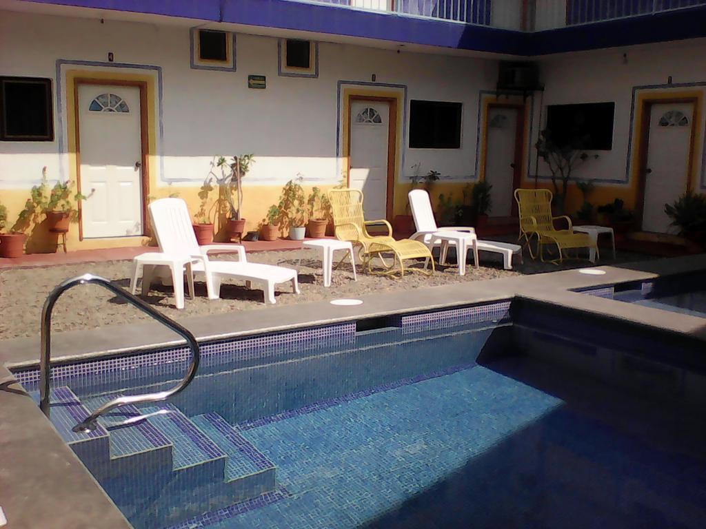 בארה דה נבידאד Hotel Sarabi מראה חיצוני תמונה