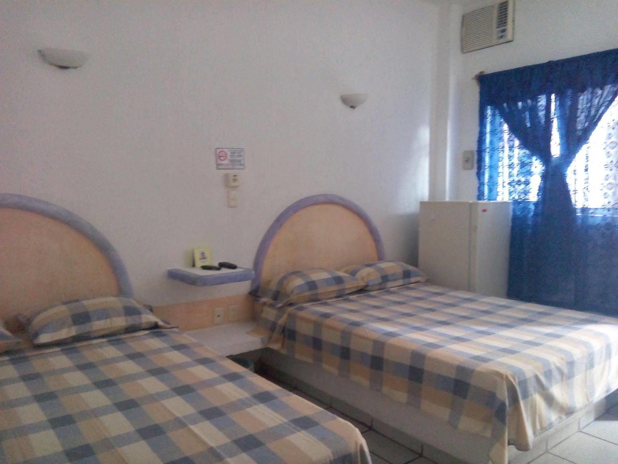 בארה דה נבידאד Hotel Sarabi מראה חיצוני תמונה