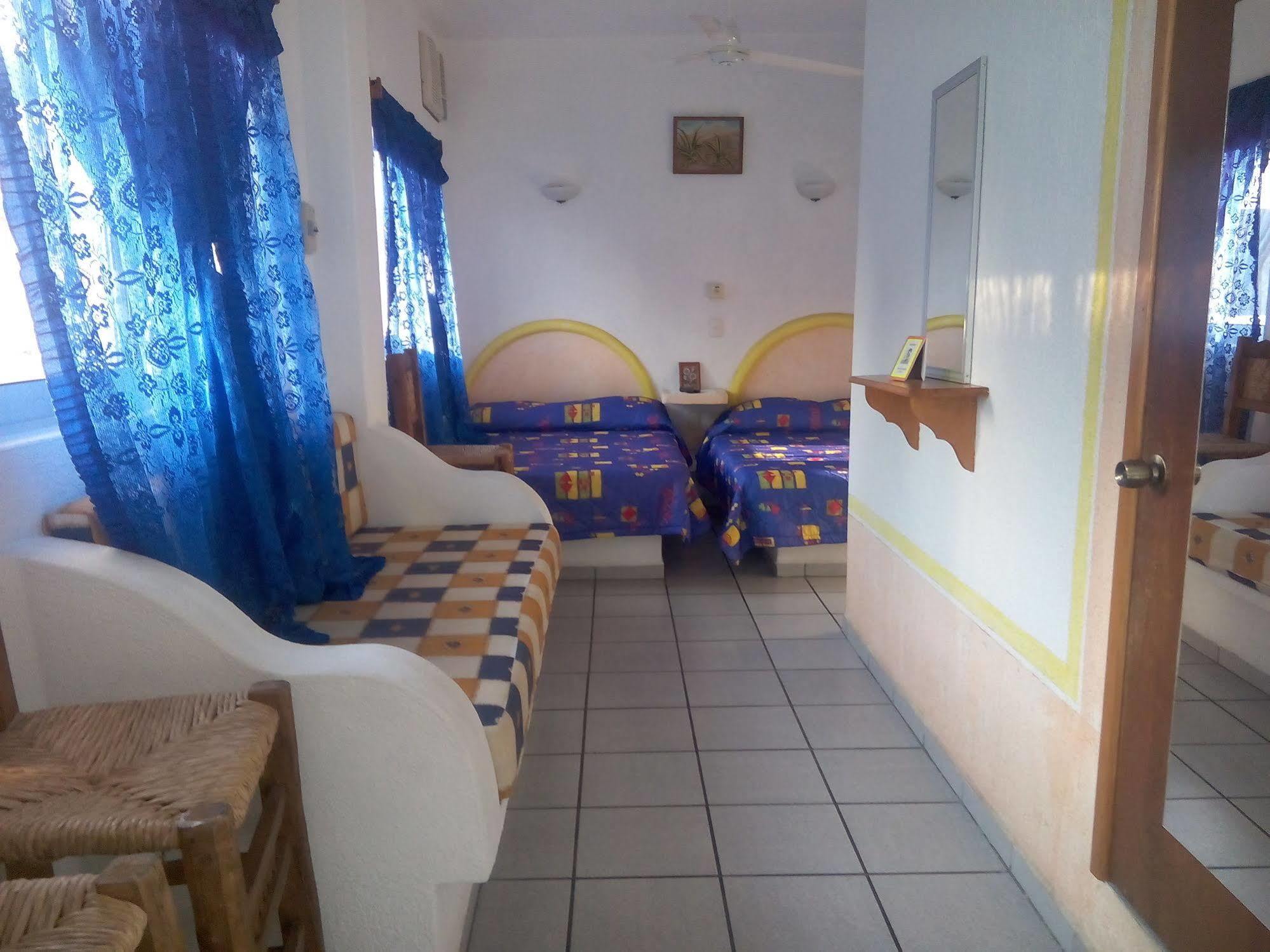 בארה דה נבידאד Hotel Sarabi מראה חיצוני תמונה