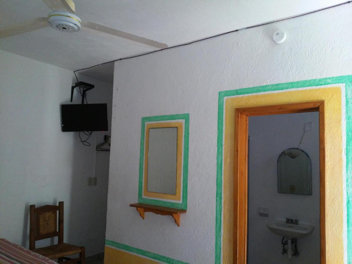בארה דה נבידאד Hotel Sarabi מראה חיצוני תמונה